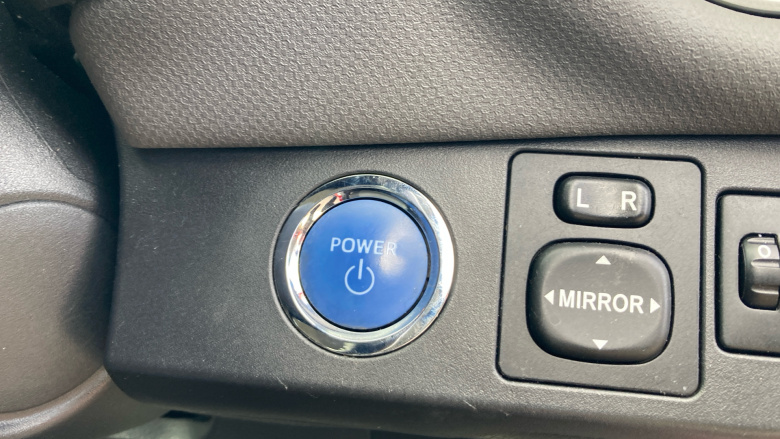 Toyota Yaris 1.5 Hybrid Icon 5dr CVT Hybrid Hatchback